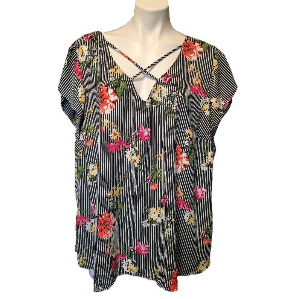 ❤️ 4/$20 Twine & String top Women's 3X black white stripes Criss-cross neck